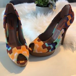 Missoni multi color peep toe heels
